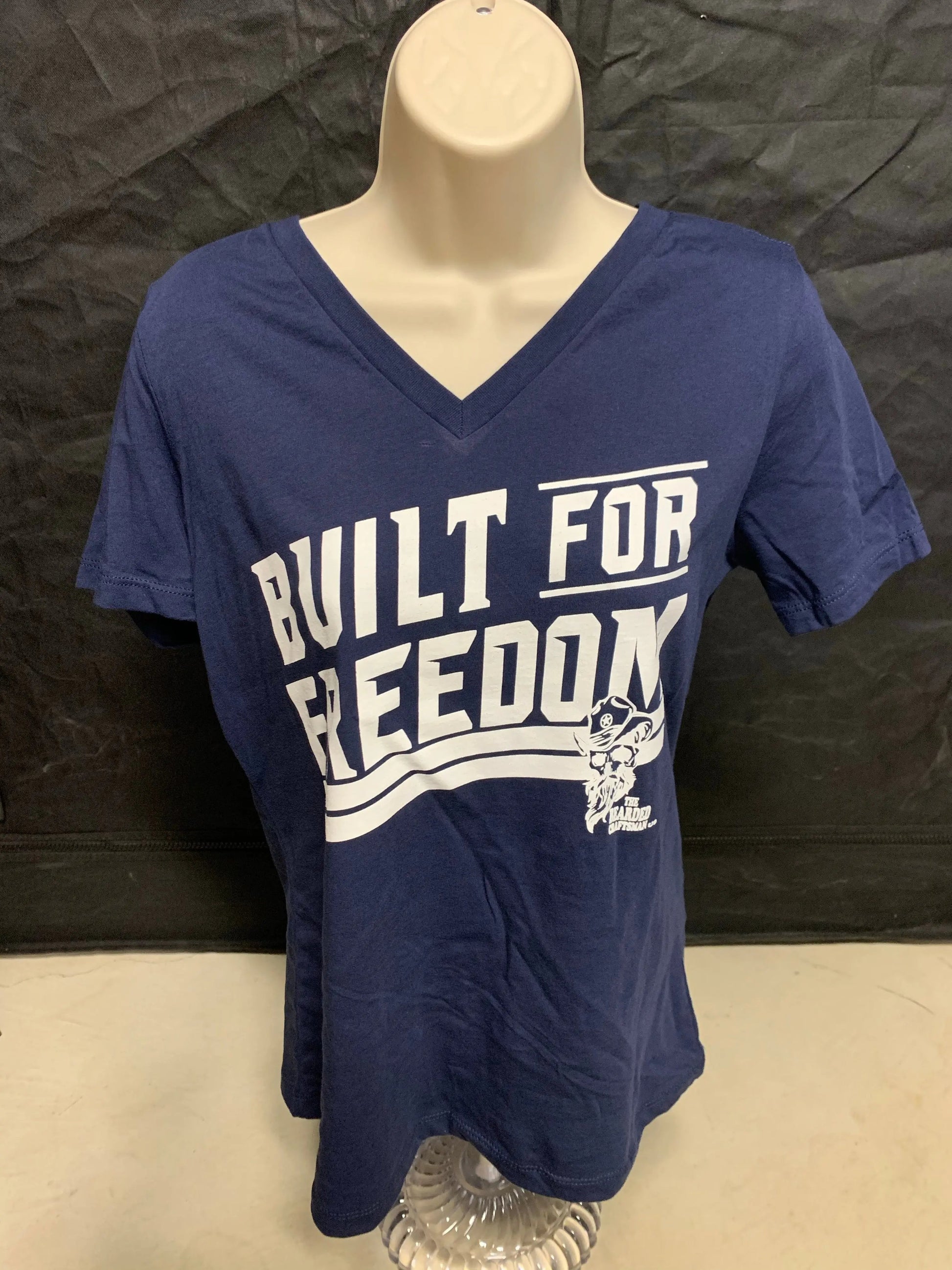 Built for Freedom Ladies V-Neck The Bearded Craftsman US